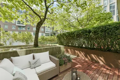 2 Earhart Street #124