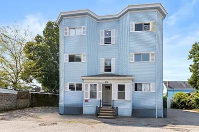 15 Walker St #4