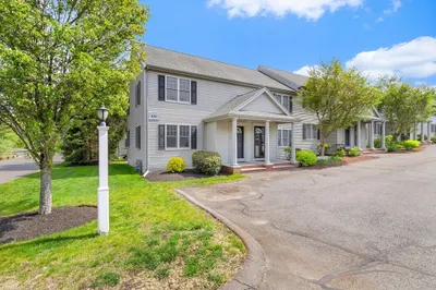 400 Justin Dr #1 1
