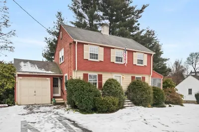 11 Neighbors Ln 1