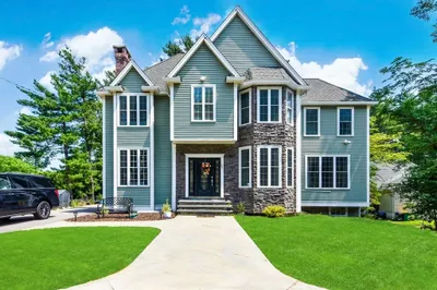 167 Kelley Blvd 1