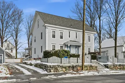 30-32 Walnut St 1