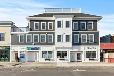 44 Maple St #8 1