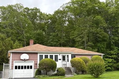 36 Agnes Drive