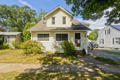 27 Michigan St