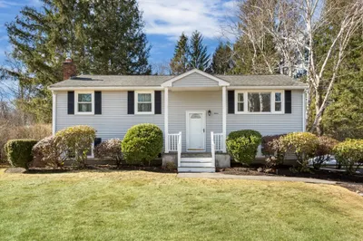 12 Harborwood Dr 1