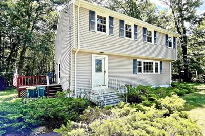 137 Catherine Dr 1