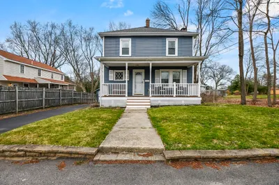 39 Brooks Place 1