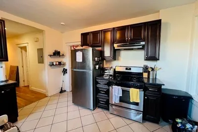 51 Calumet St #1 1