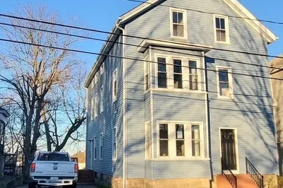 222 Tecumseh St 1
