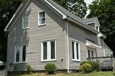 111 Hawthorne St