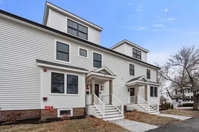 21 Prescott St #21