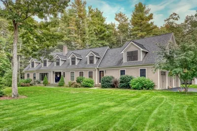 3 Standish Road 1