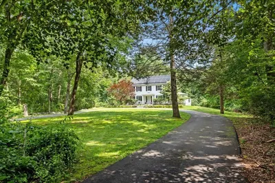 181 Bedford Rd