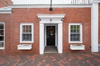 19 Green Street