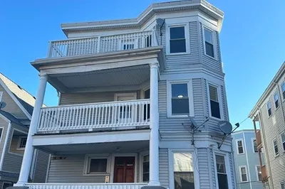 86 Topliff St
