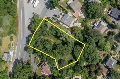 143 Thatcher Rd