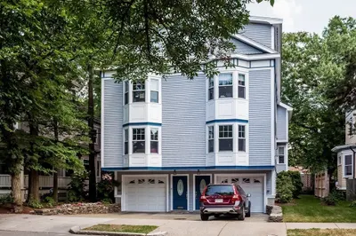 43 Naples Road #43 1