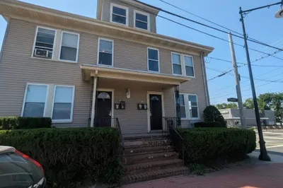 101 Ocean Ave #1R 1