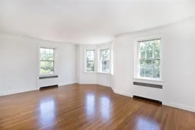 92 Beacon St #31