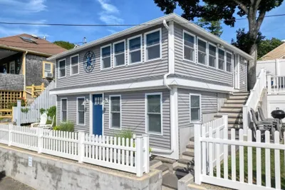8 Green St