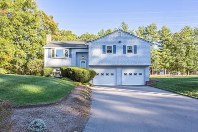 181 Elizabeth Drive 1