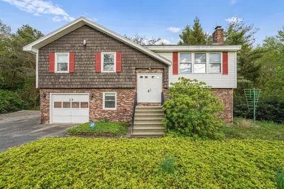 17 Wood Ln