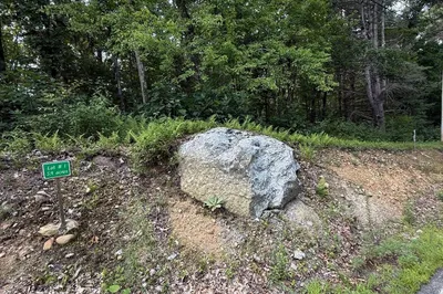 291 Warren Rd 1