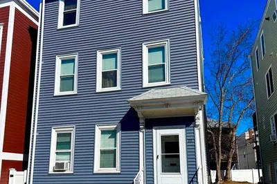 30 Woodward St #3