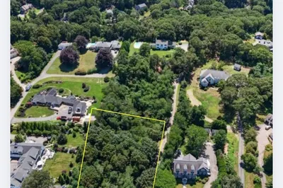 75 Warren Ave 1