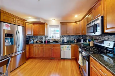 1 Hadley St #1 1