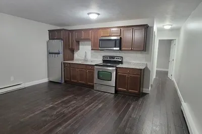 99 Irving St #4