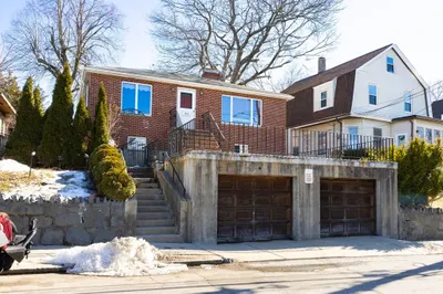 182 Kittredge St 1