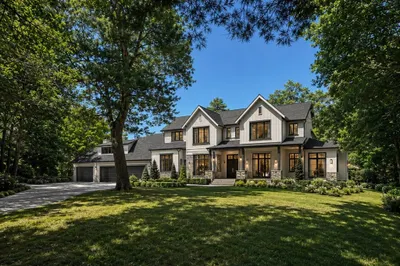 36 Blue Hill Dr 1