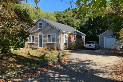 2 Pleasant St 1