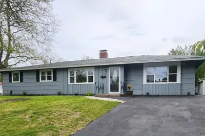 18 Kingsley St