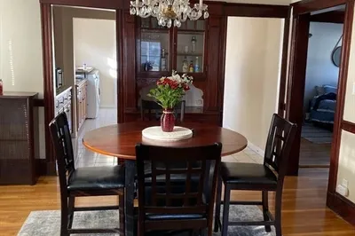 38 Willard Ave #2