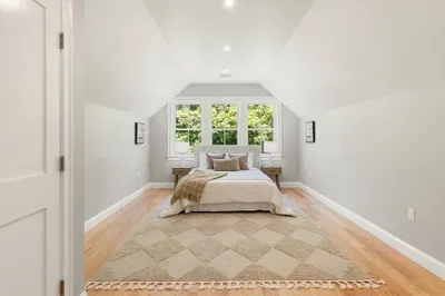 48 Mt Vernon St #2 1