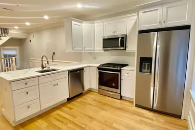 16 Common St #3 1