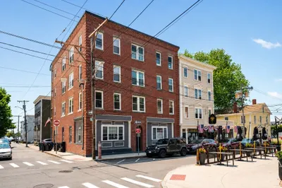 149 Derby St #A 1