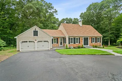 19 Barrington Way 1