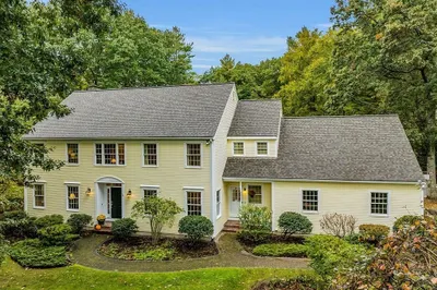 26 Stoneymeade Way 1