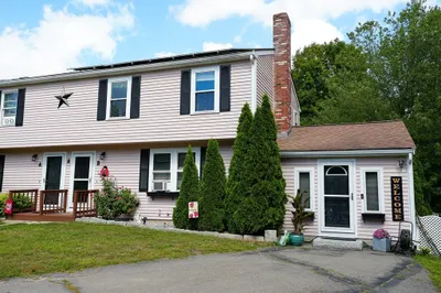 8 Kelley Rd #B