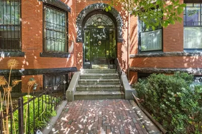 435 Marlborough St #2