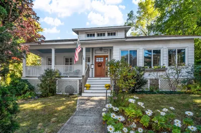 112 Orris St 1