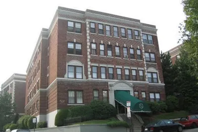 4 Chiswick Rd #1