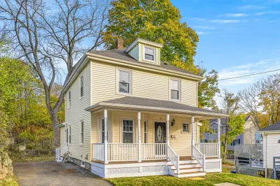 49 Ryder Ave
