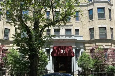 31 Queensberry St #23