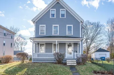 10 Fay St