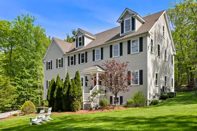 122 Green St 1